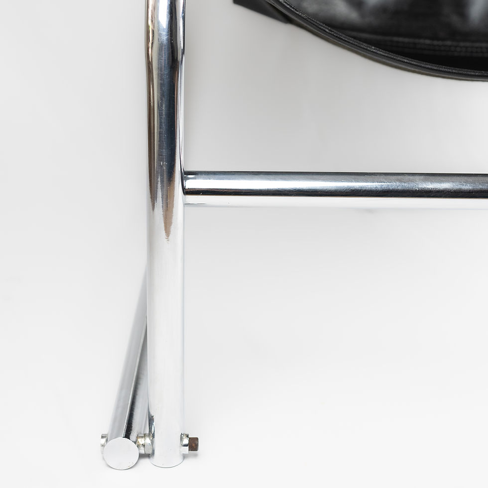 Thumbnail: Pair of Leather Rodney Kinsman T1 lounge chairs