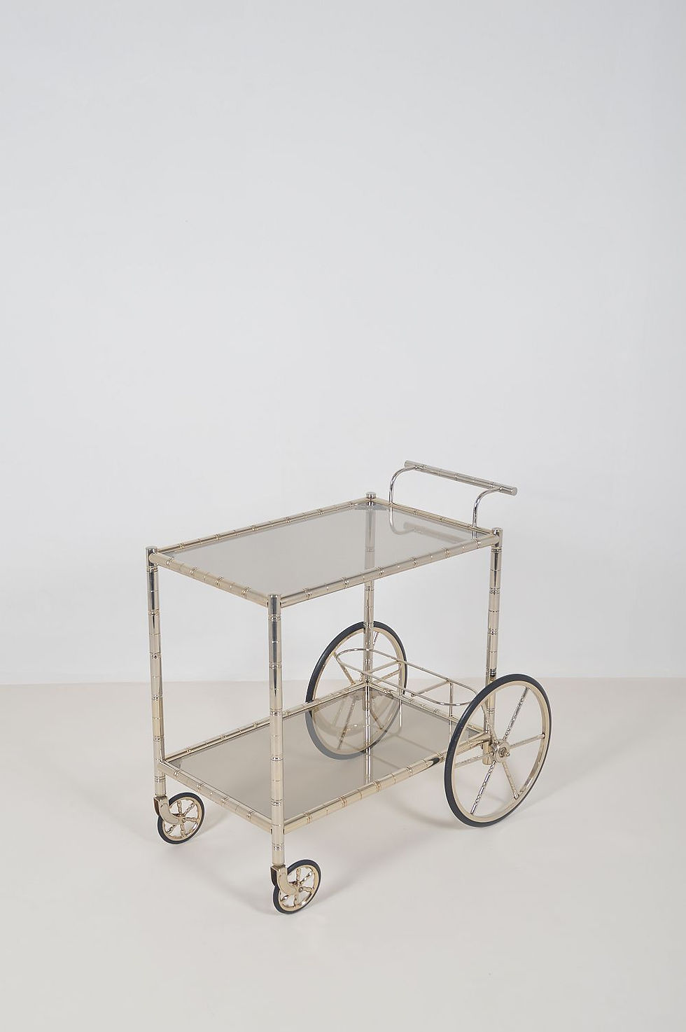 Thumbnail: Serveerwagen  'Faux Bamboo' in chroom van Orsenigo, jaren '70