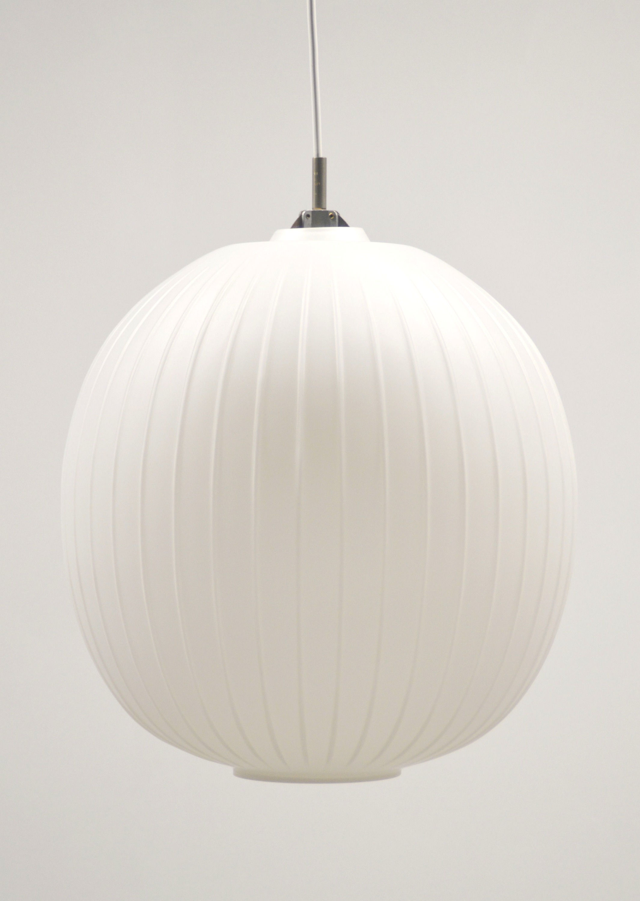 XL Hanglamp 'Bologna', ontwerp van A. Gangkofner voor Peill & Putzler, jaren '50
