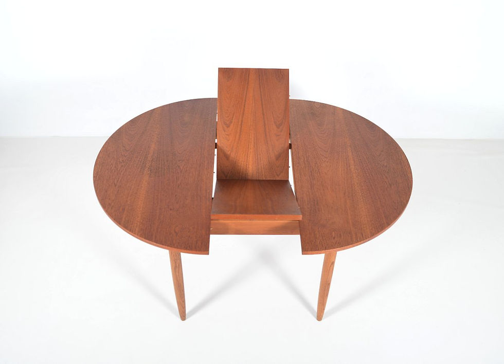 Thumbnail: Midcentury set van uittrekbare tafel en 4 stoelen, jaren '60