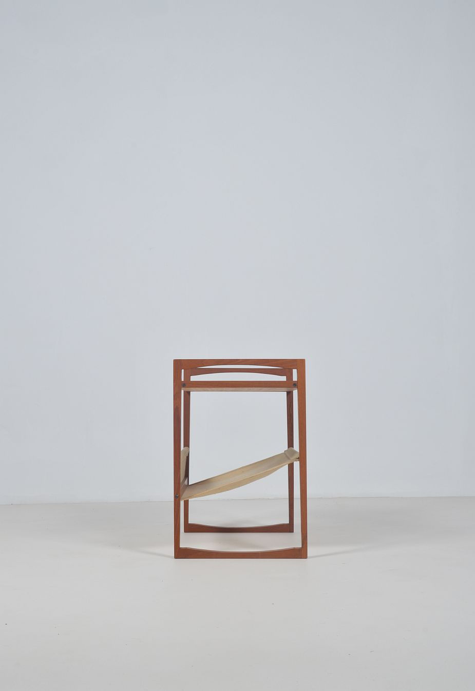 Thumbnail: Deense magazinehouder ontworpen door Kai Kristiansen, jaren '60