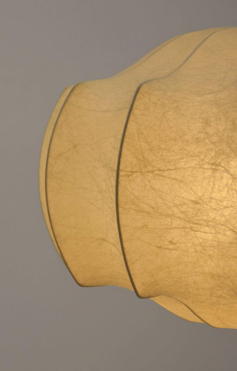 Thumbnail: Zeldzame cocoon hanglamp, jaren '60