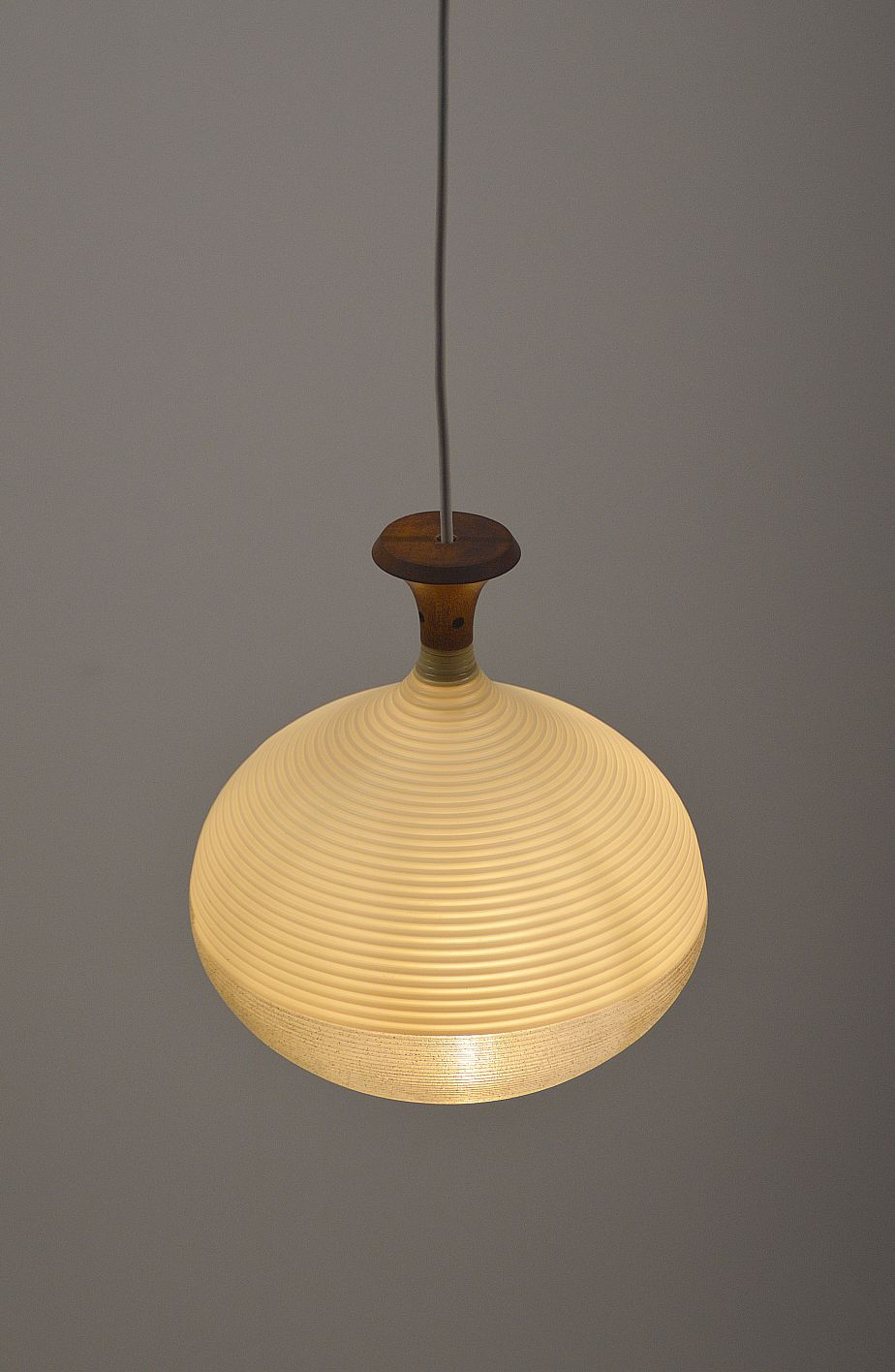 Thumbnail: Zeldzame Rotaflex hanglamp uit de jaren '50