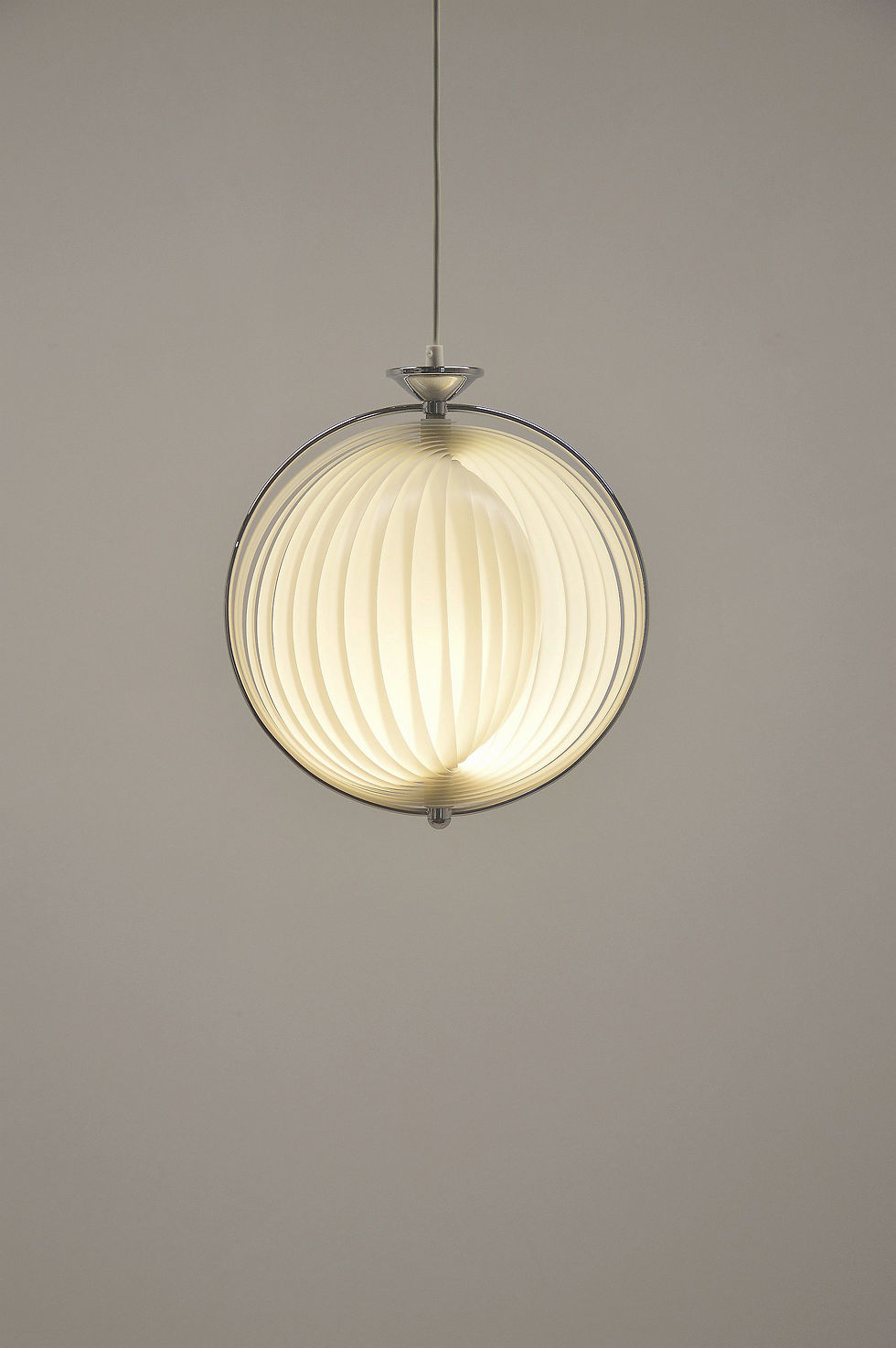 Hanglamp 'Moon' ontworpen door Christian Koban voor DOM, jaren '80