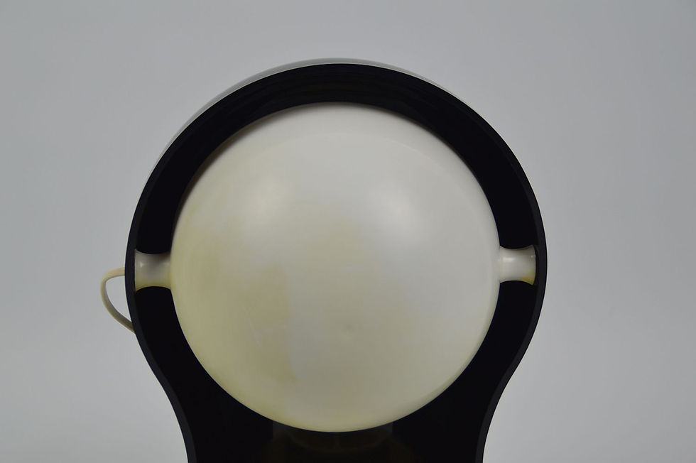 Thumbnail: Design tafellamp 'Telegono' van Vico Magistretti voor Artemide, jaren '60