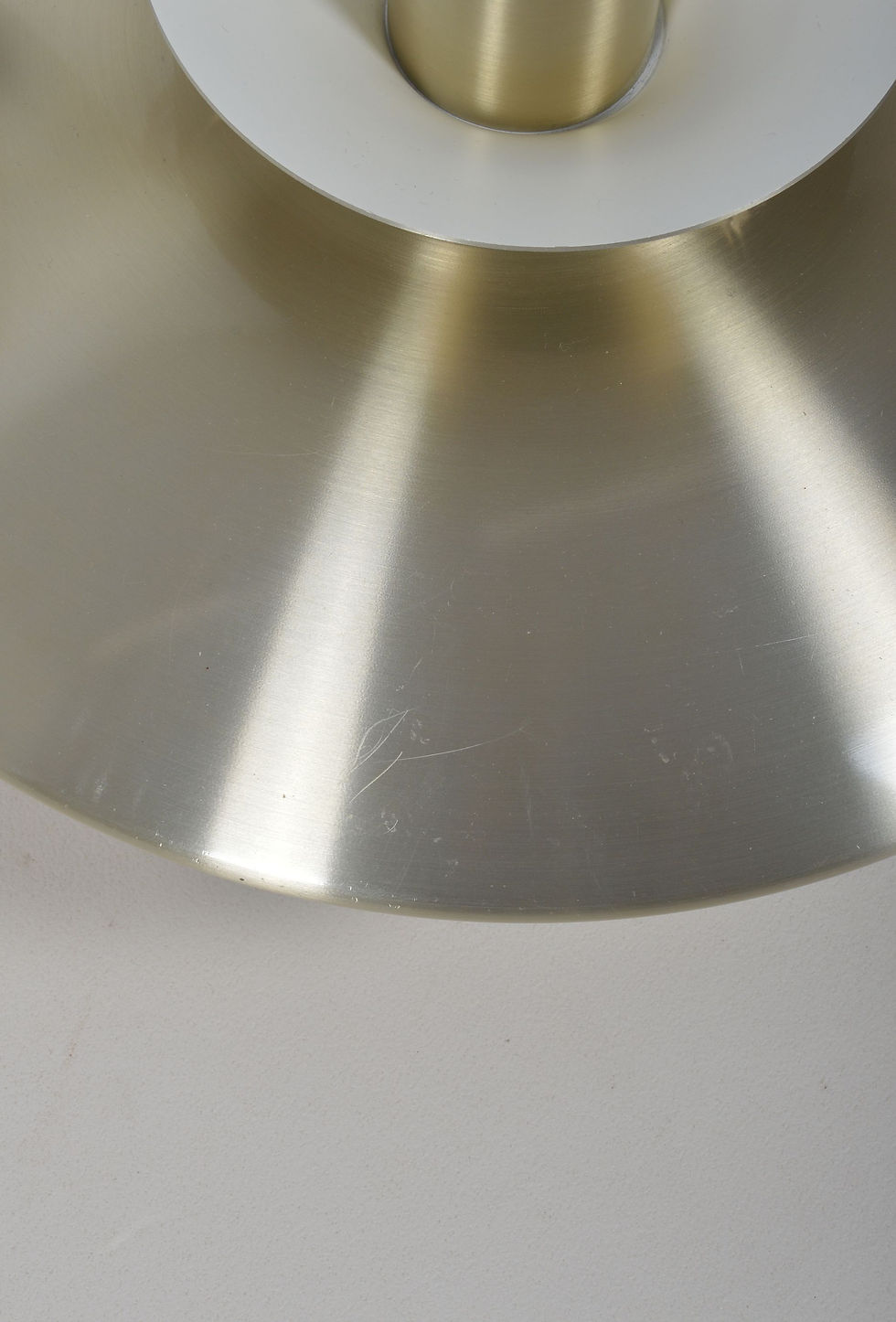 Thumbnail: Deense hanglamp model 70.486 van Lyskaer Belysning, jaren '80