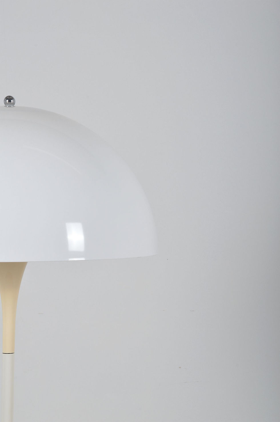 Thumbnail: Panthella vloerlamp ontworpen door Verner Panton voor Louis Poulsen, jaren '70