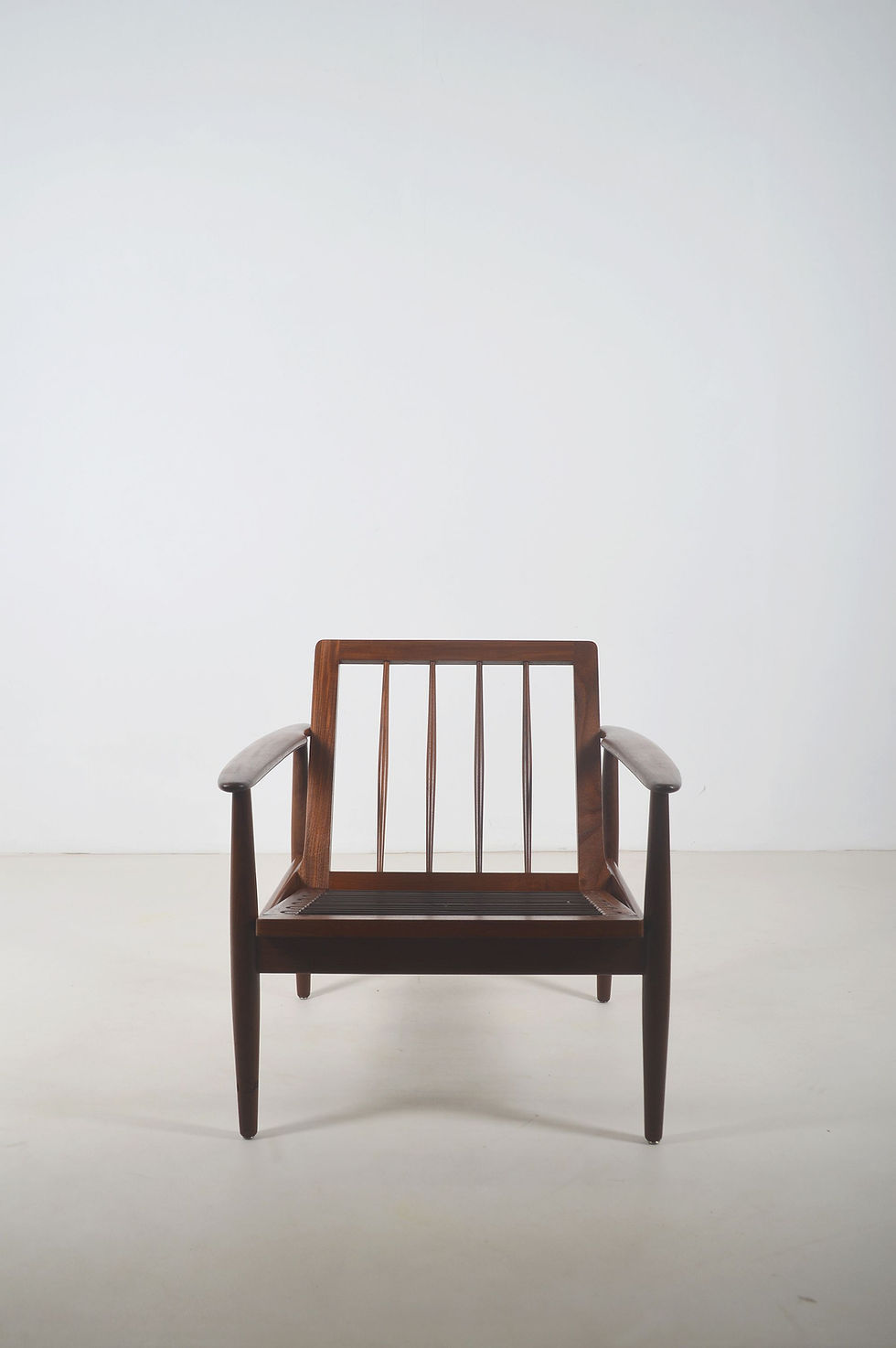 Thumbnail: Deense lounge zetel in teak, jaren '60