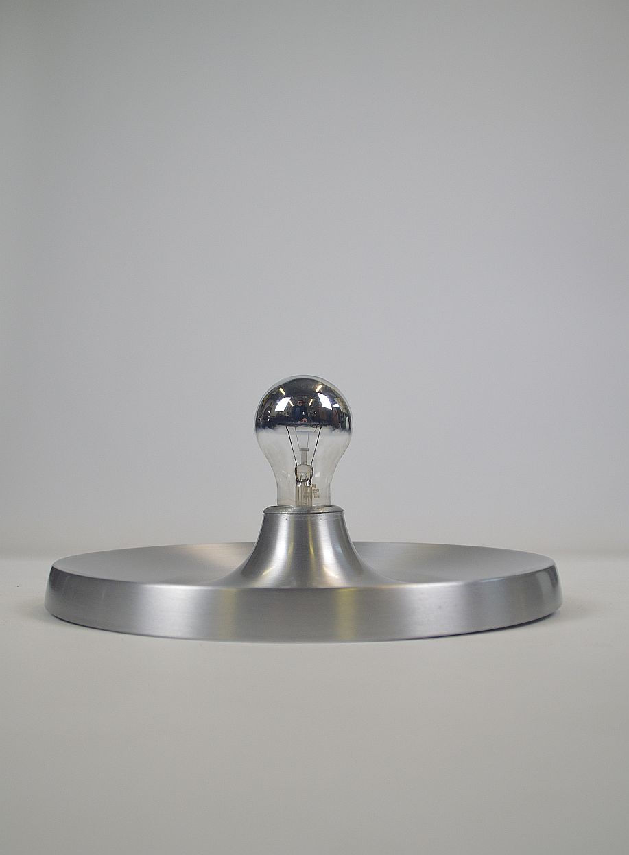 Space age wandlamp ontworpen door Charlotte Perria voor Honsel, jaren '70