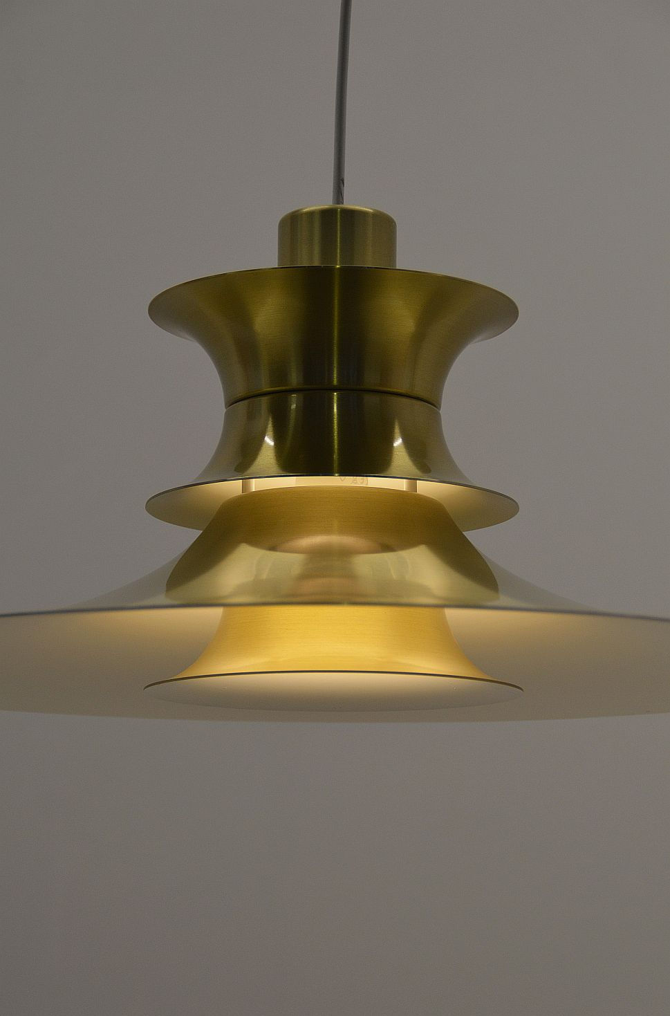 Thumbnail: Deense hanglamp van Vitrika, jaren '70