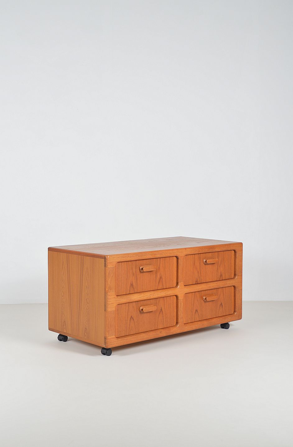 Deense mid-century ladekast van Silkeborg, jaren '60