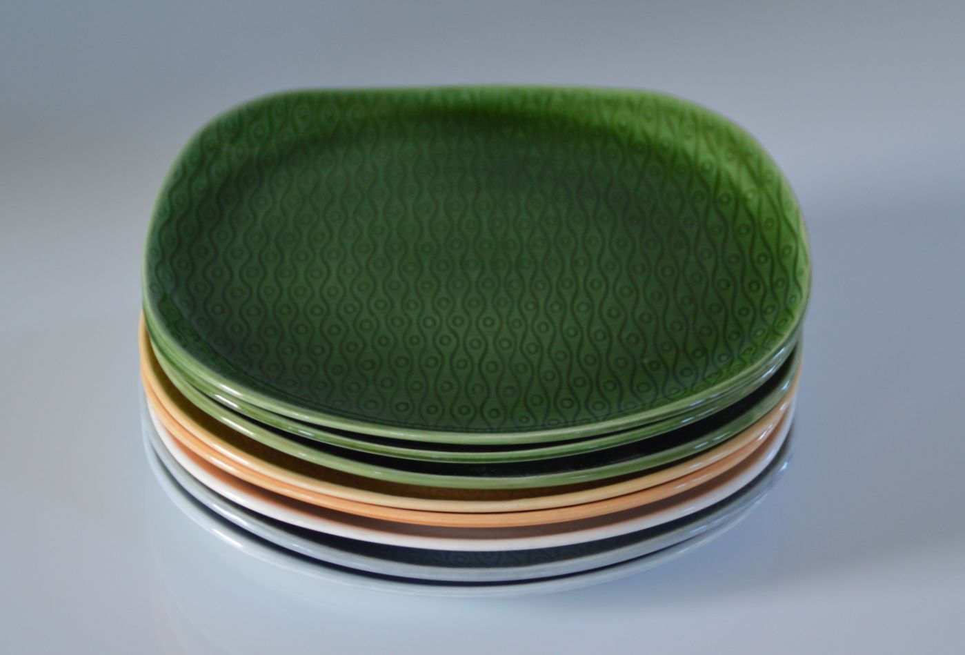 Set van 8 vintage Boch New Time 8 eetborden groot formaat uit 1955