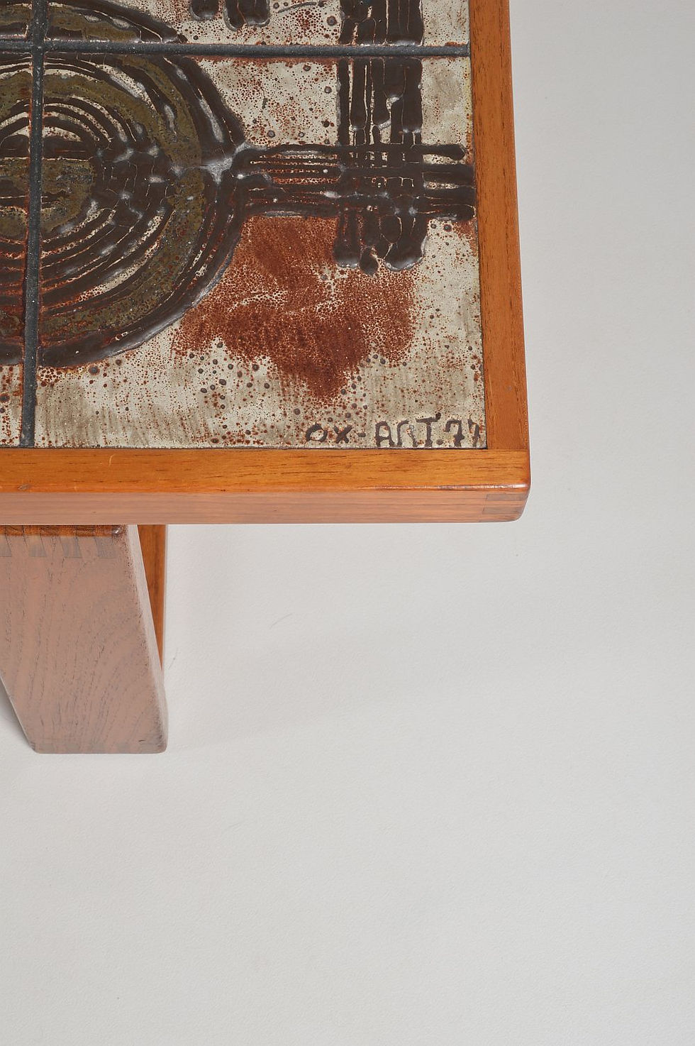 Thumbnail: Deense salontafel ontworpen door OX-Art voor Trioh, jaren '60