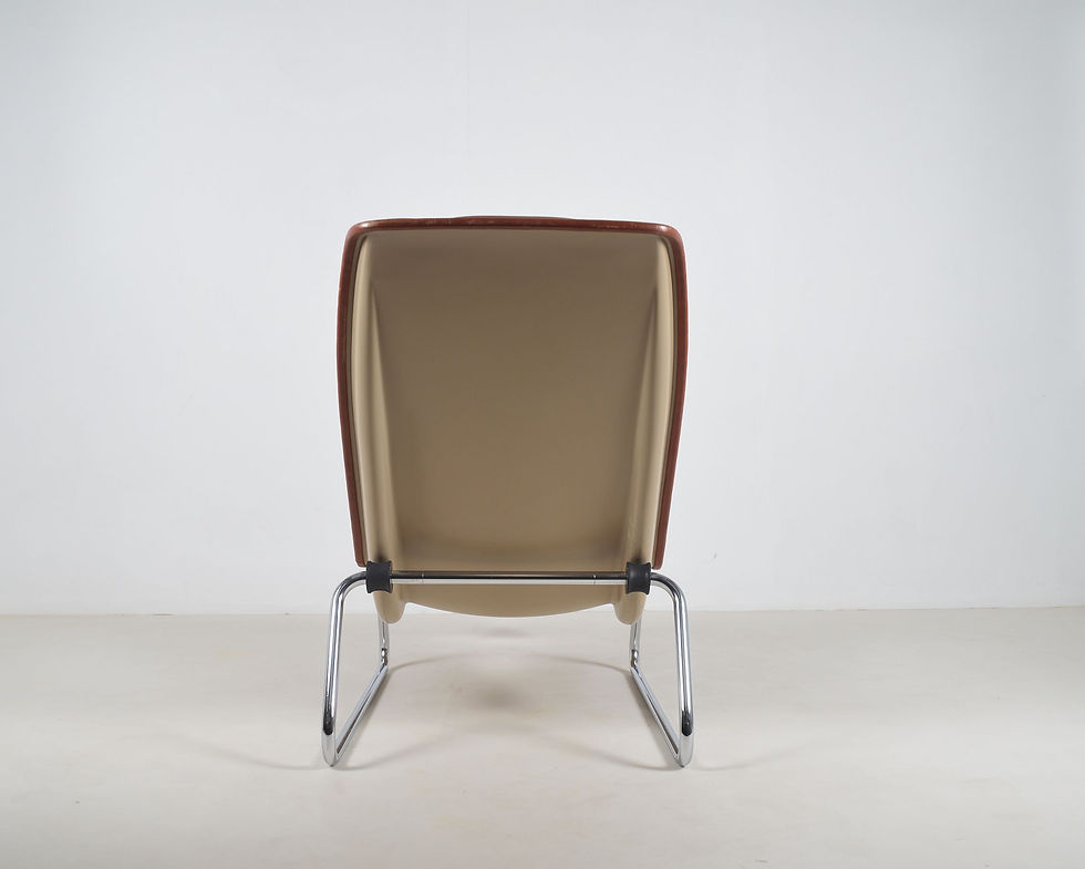 Thumbnail: Space Age lounge zetel in leer met verchroomd onderstel, jaren '70