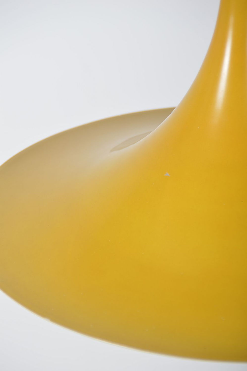 Thumbnail: Vintage heksenhoek hanglamp in okergeel, jaren '70