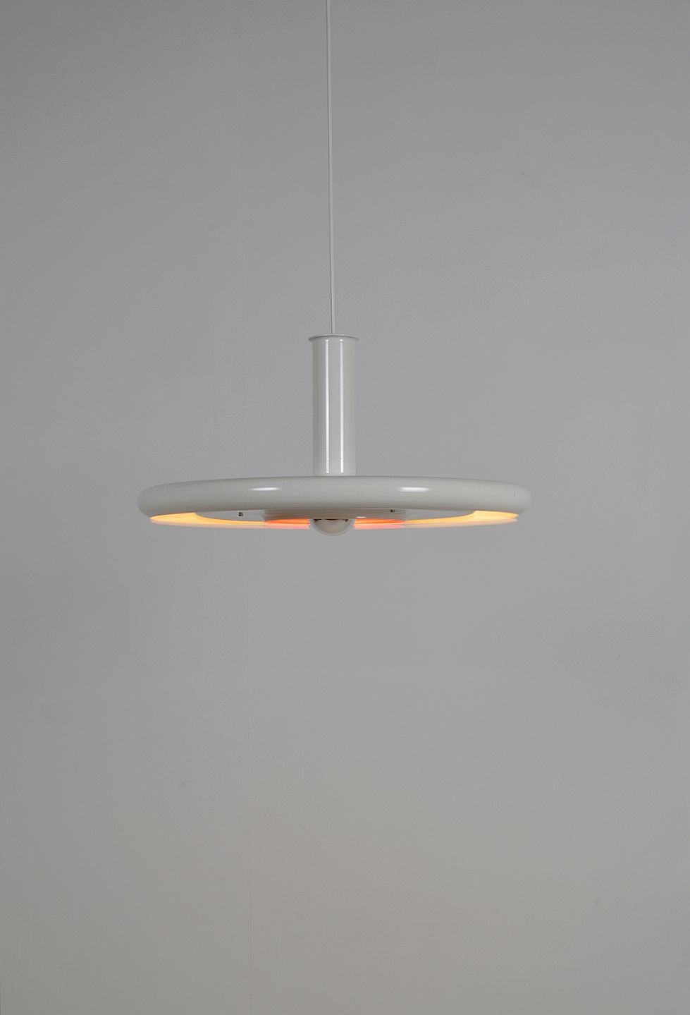 Thumbnail: Deense XL hanglamp 'Optima' ontworpen door Hans Due voor Fog & Morup, jaren '70