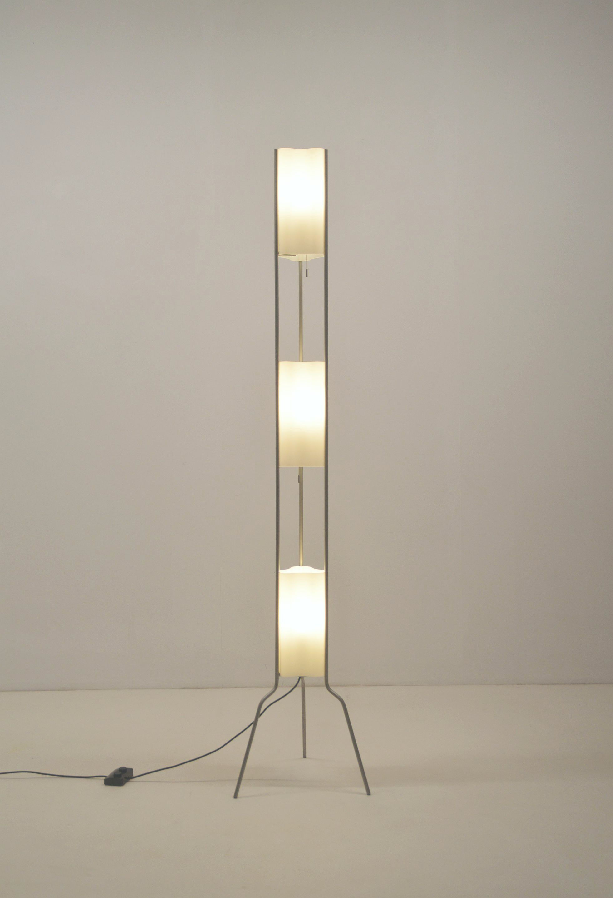 Vloerlamp Totem ontworpen door Valerio Bottini voor Foscarini, jaren '90
