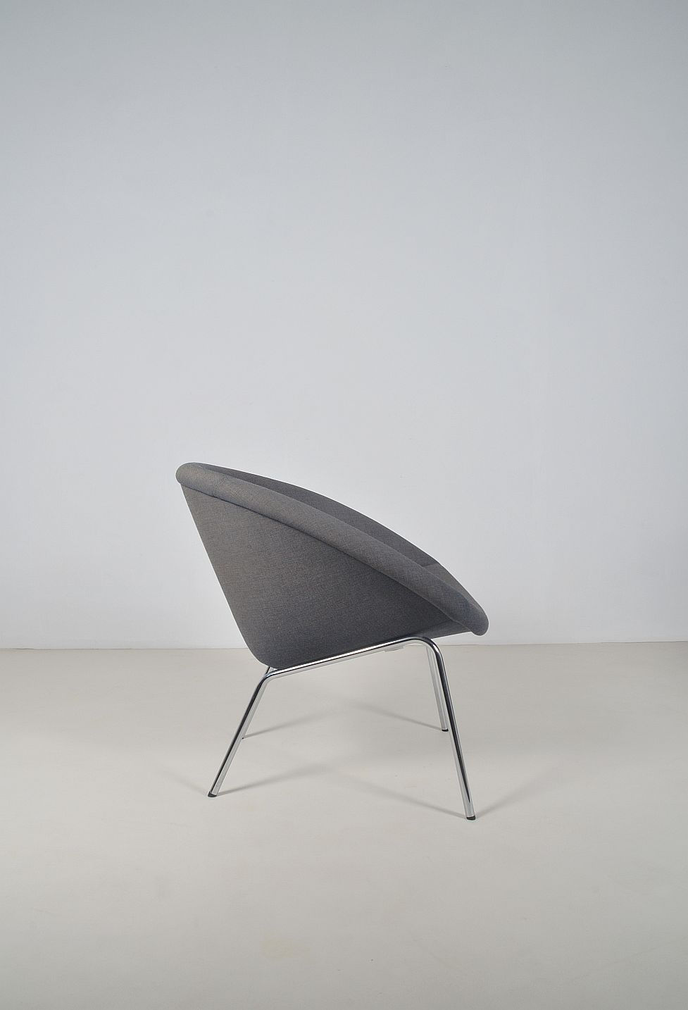 Lounge zetel 369 van Walter Knoll ontworpen in 1956