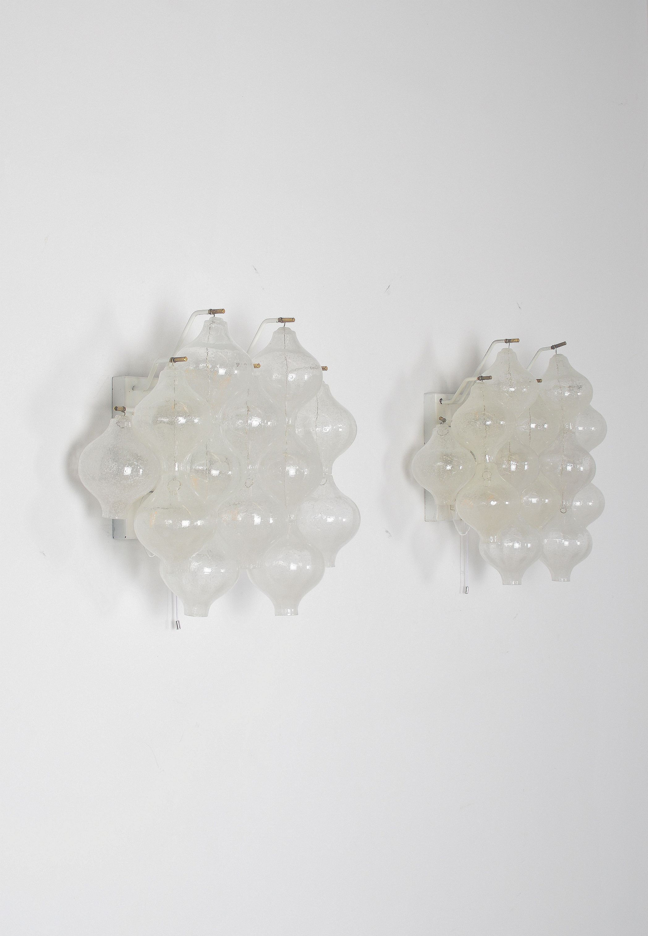 Set Tulipan muurlampen van Kalmar Franken, jaren '60