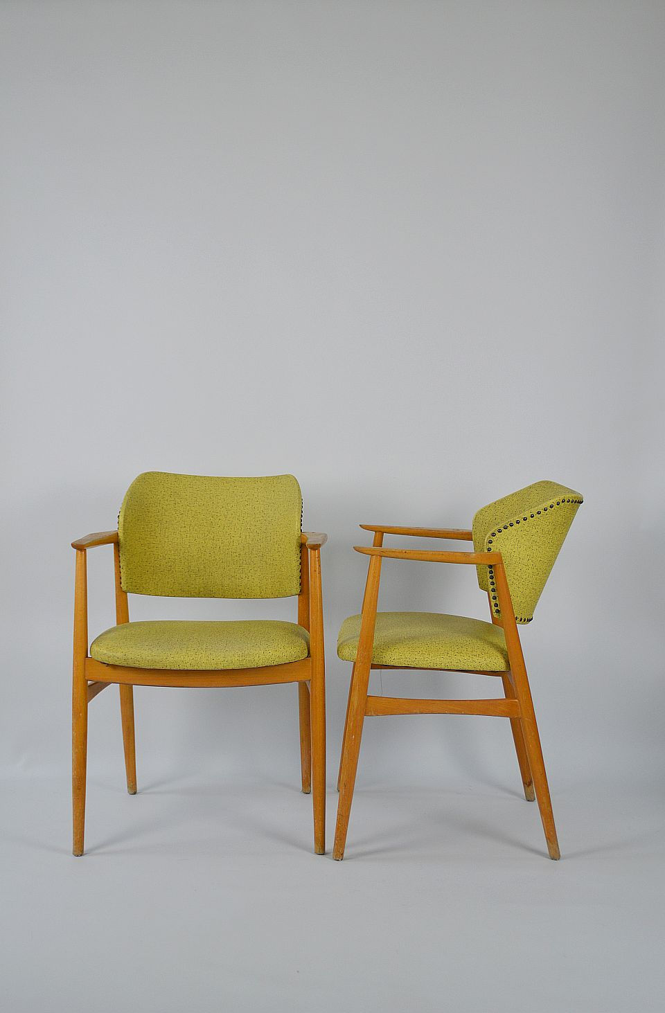 Thumbnail: Set van 4 stoelen uit de voormalige DDR, jaren '60