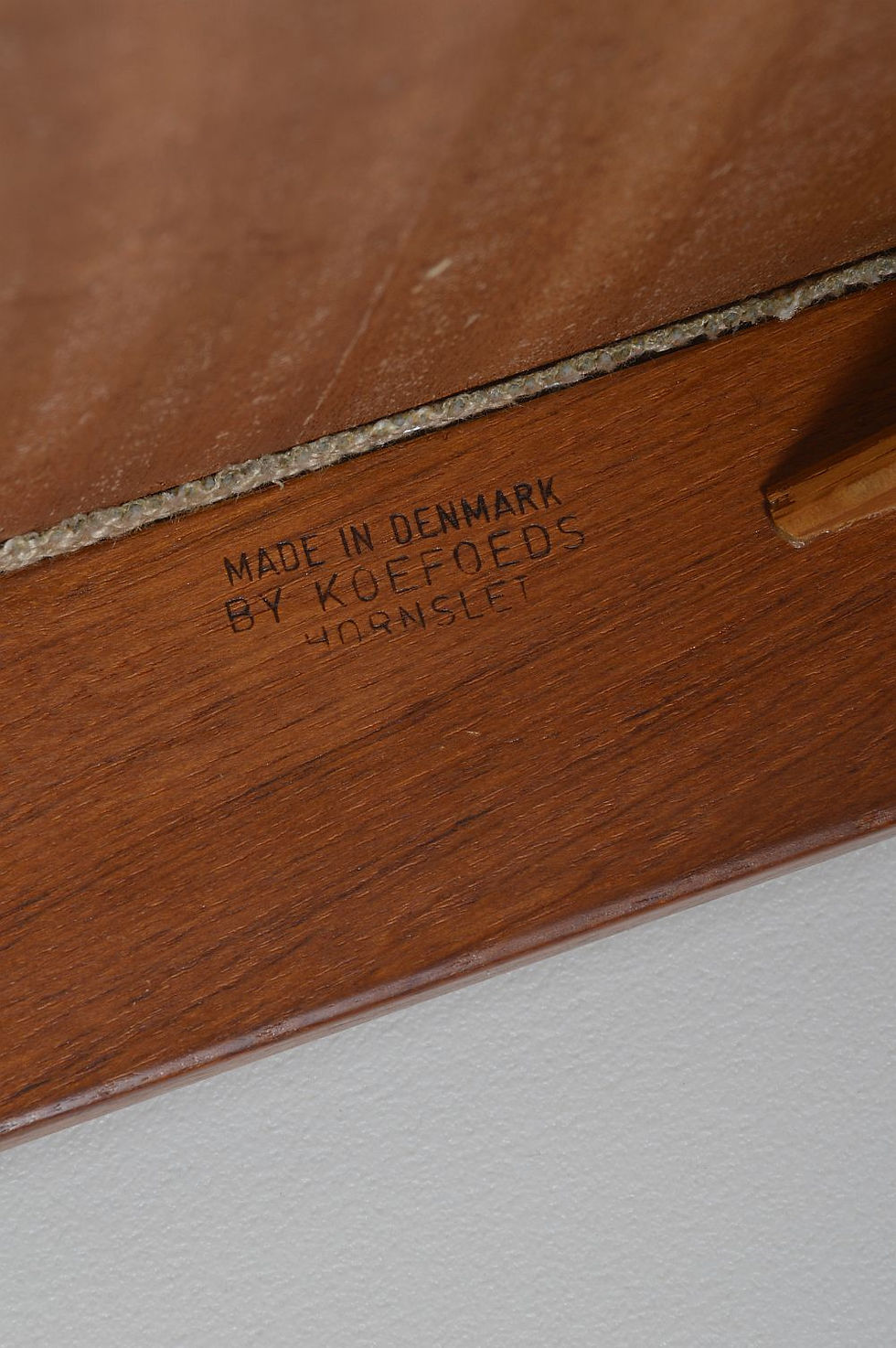 Thumbnail: Set van 6 Deense stoelen ontworpen door Niels Koefoed, jaren '60