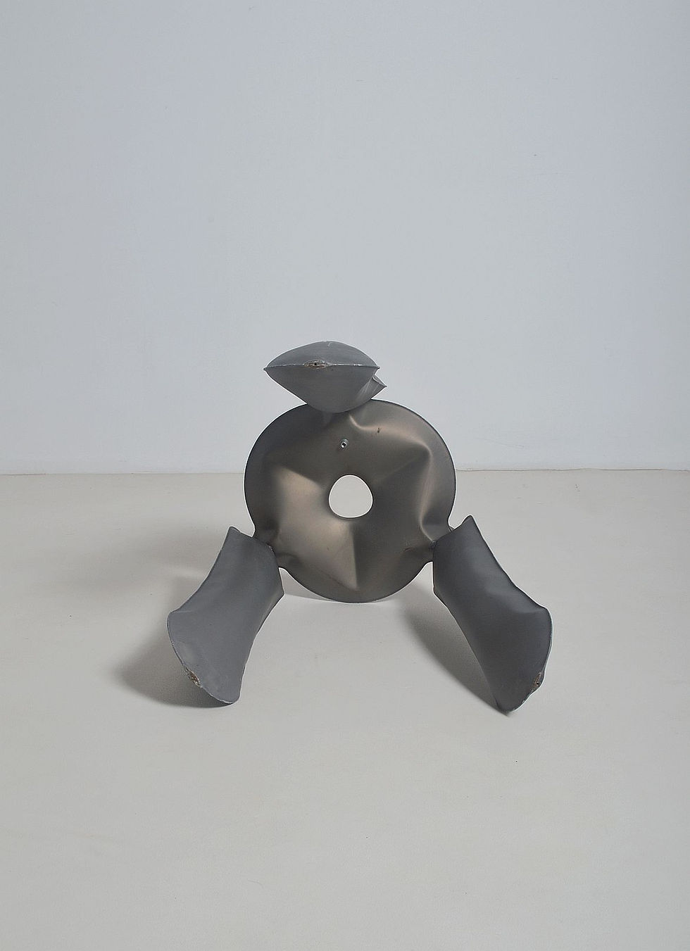 Thumbnail: Design stoel Plopp ontworpen door Oskar Zieta, 2007