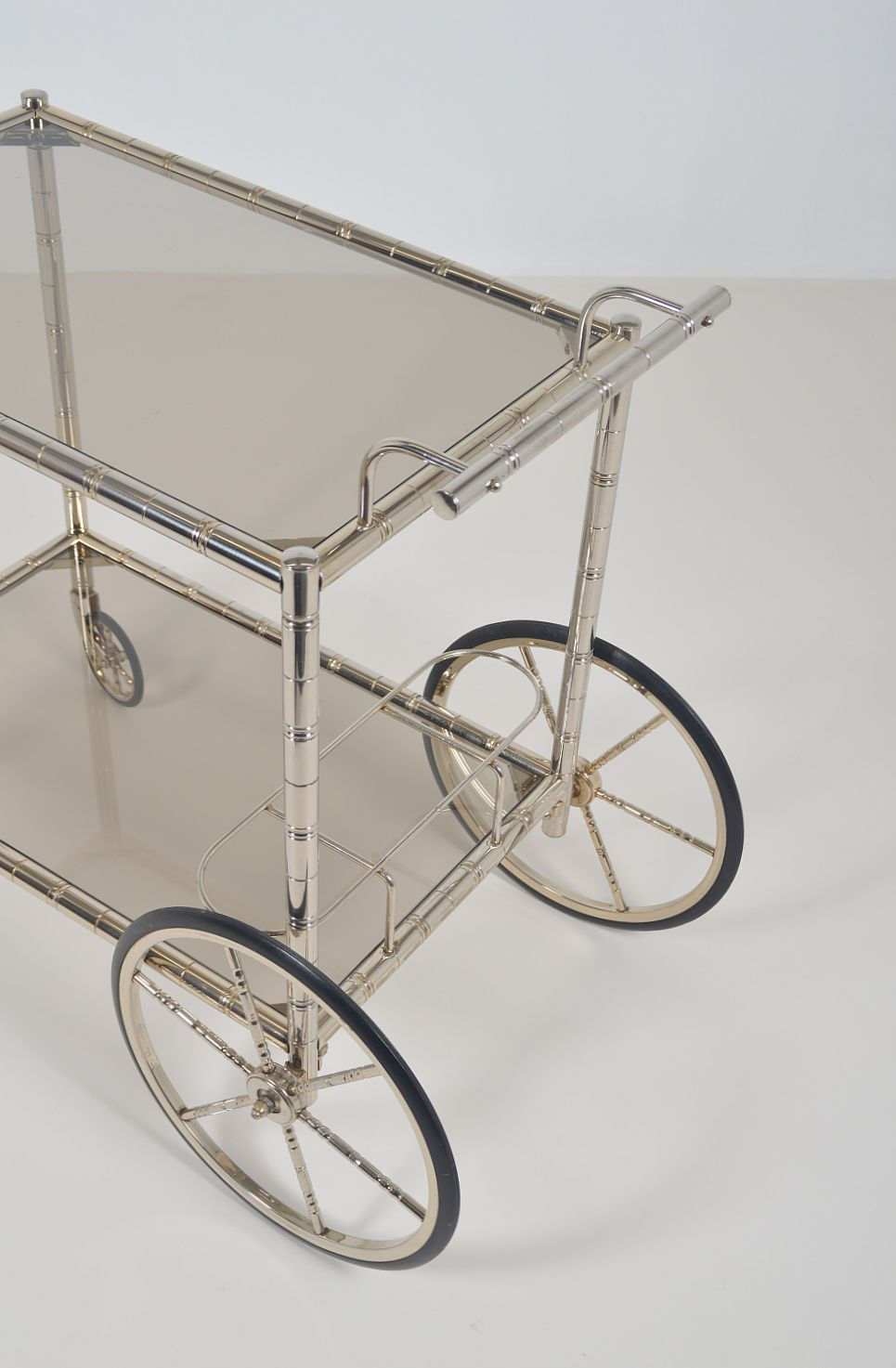 Thumbnail: Serveerwagen  'Faux Bamboo' in chroom van Orsenigo, jaren '70