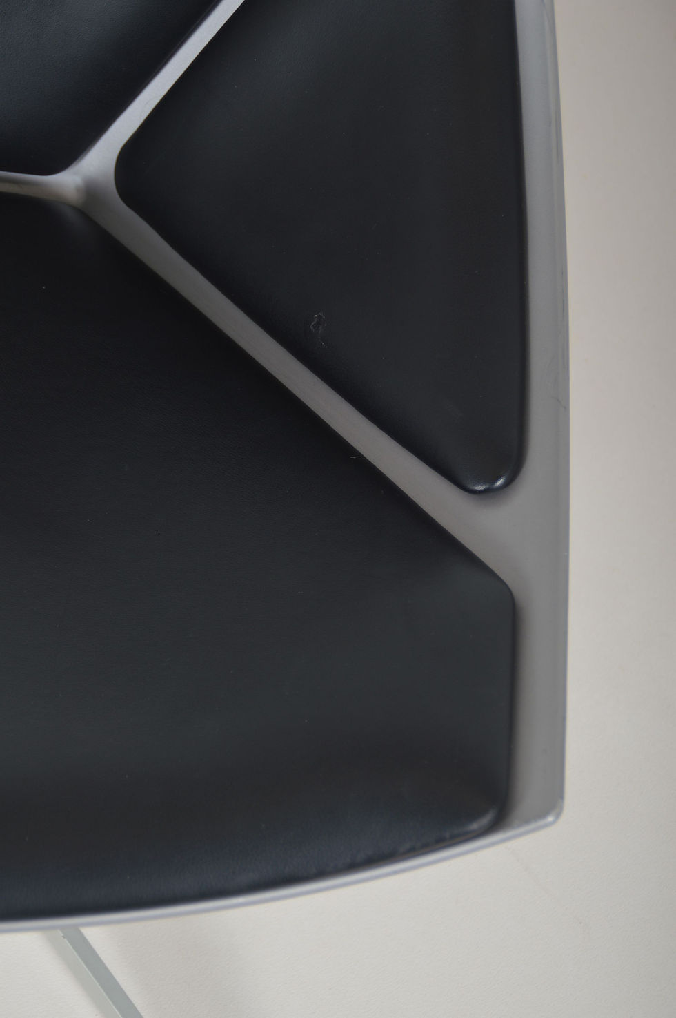 Thumbnail: Set Space lounge zetels ontworpen door Jehs + Laub voor Fritz Hansen, 2007