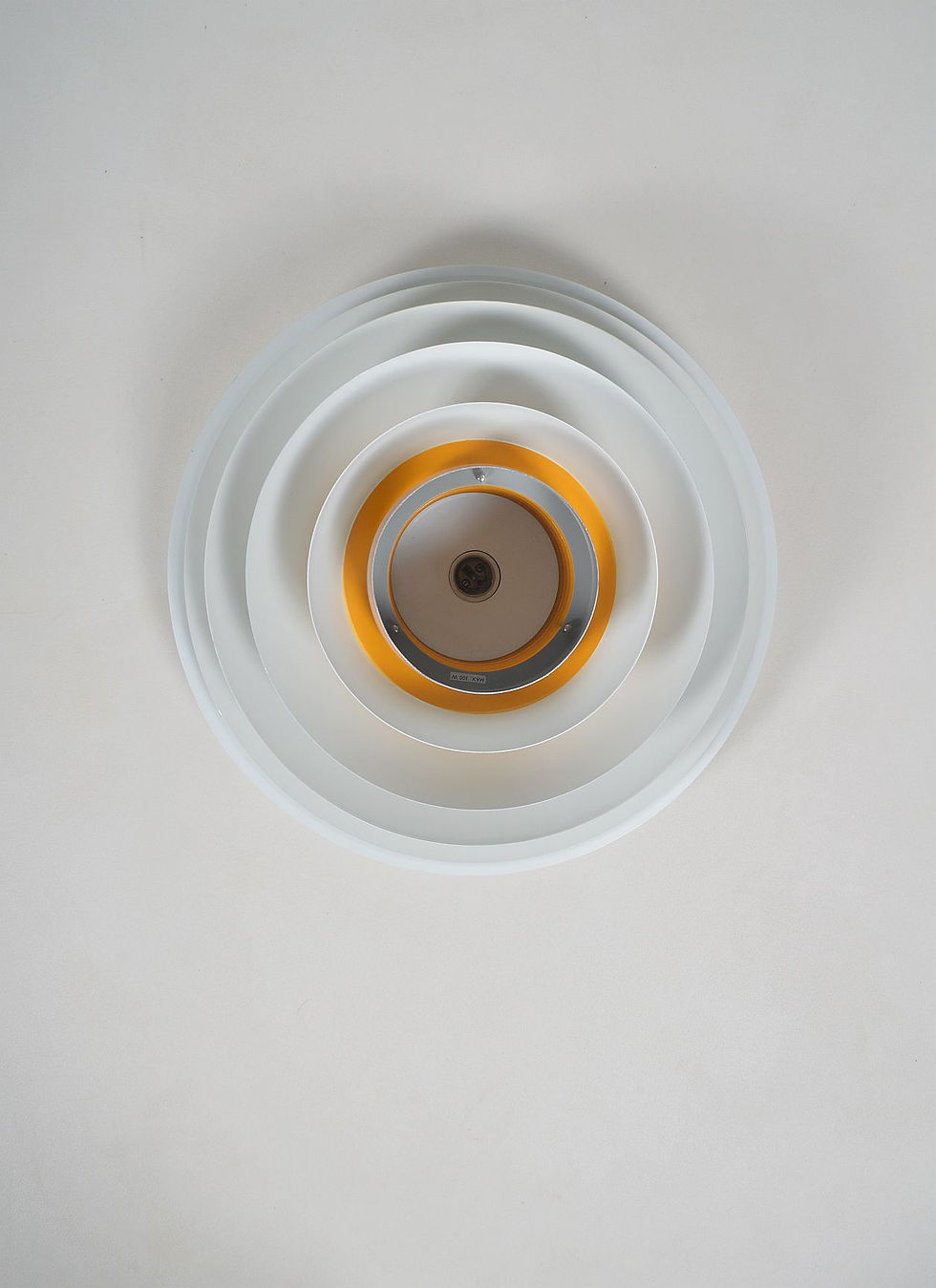 Thumbnail: Deense XL-hanglamp 'Verona' ontworpen door Sven Middelboe voor Nordisk Solar