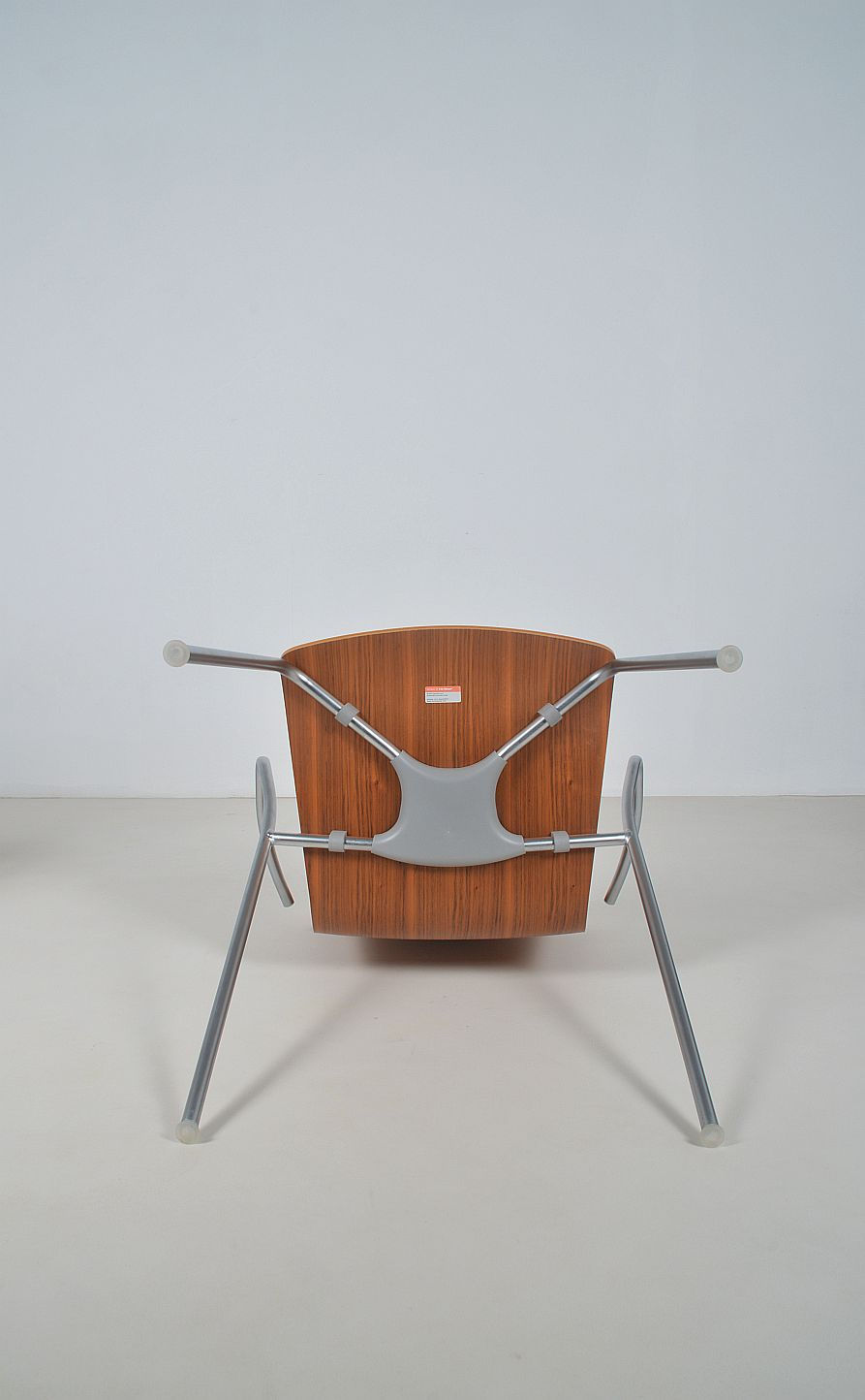 Thumbnail: 2 stoelen 'Vico Duo' ontworpen door Vico Magistretti voor Fritz Hansen, 2007