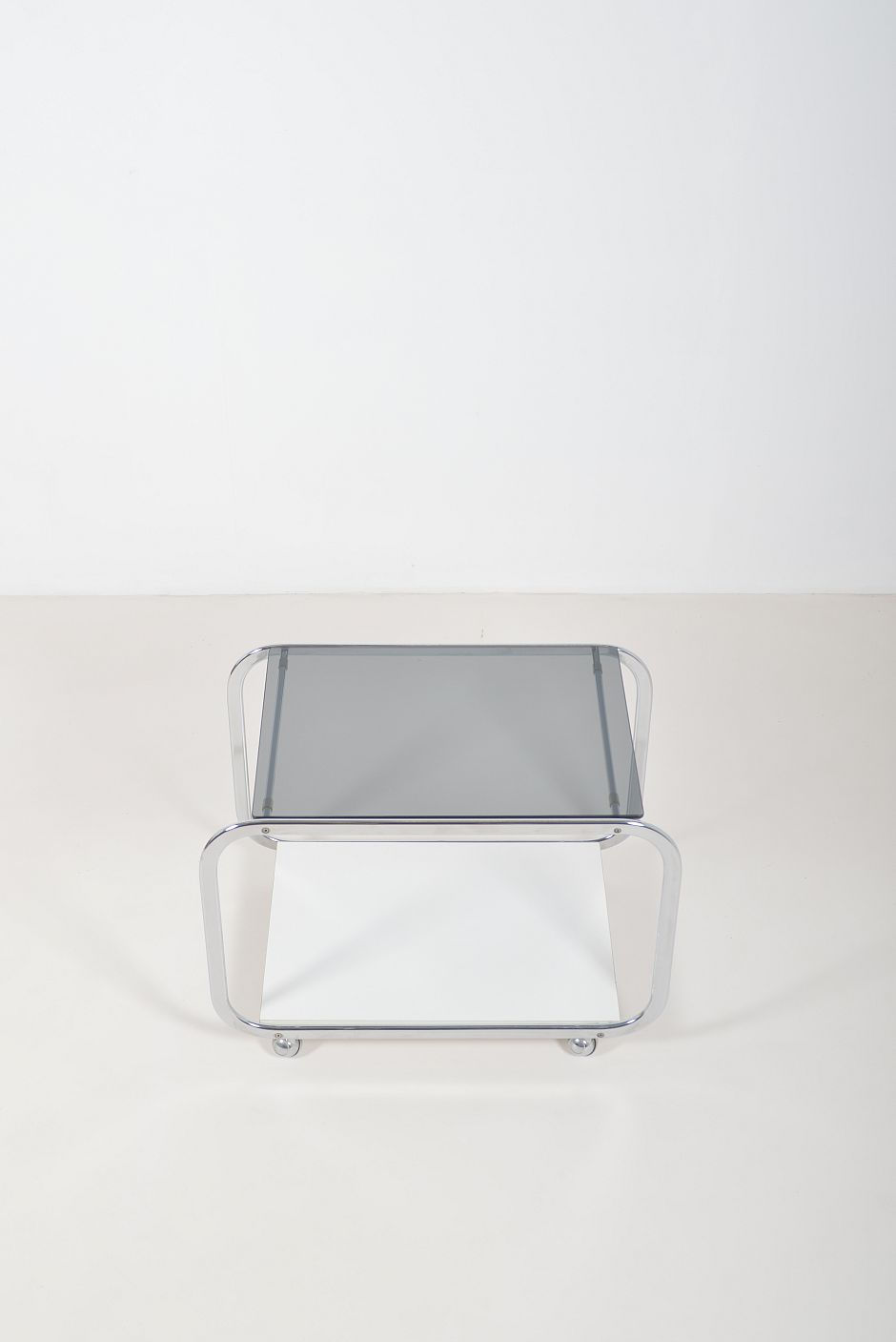 Thumbnail: Vintage serveerwagen met chroom en glas, jaren '70