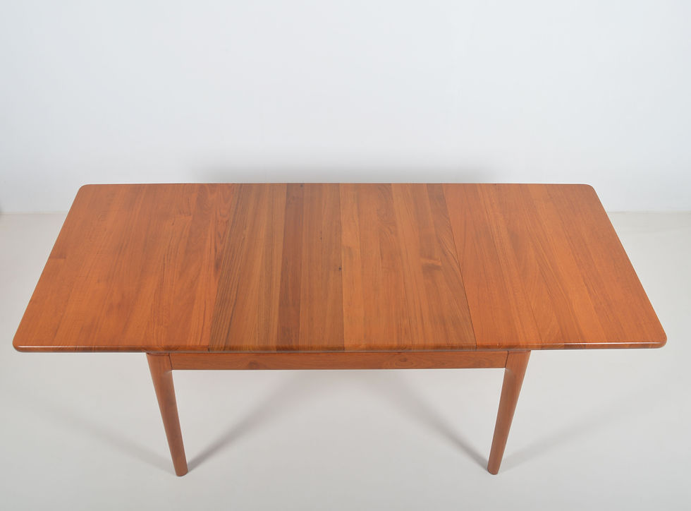 Thumbnail: Deense eettafel in massief teak van Glostrup Møbelfabrik, jaren '60