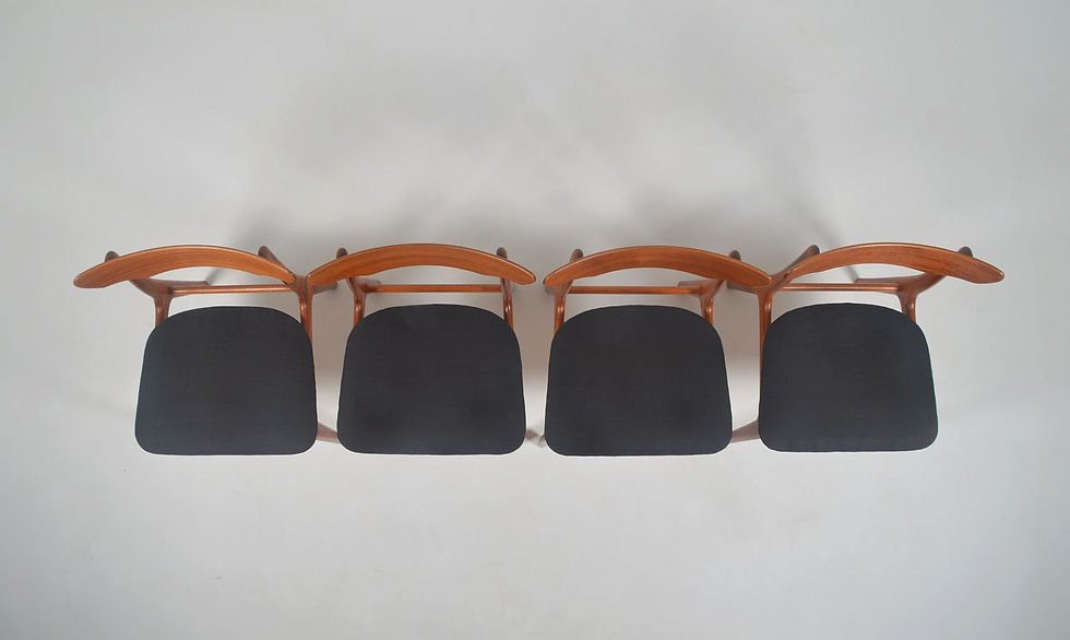 Thumbnail: Set Deense stoelen ontworpen door Schionning & Elgaard voor Randers, jaren '60