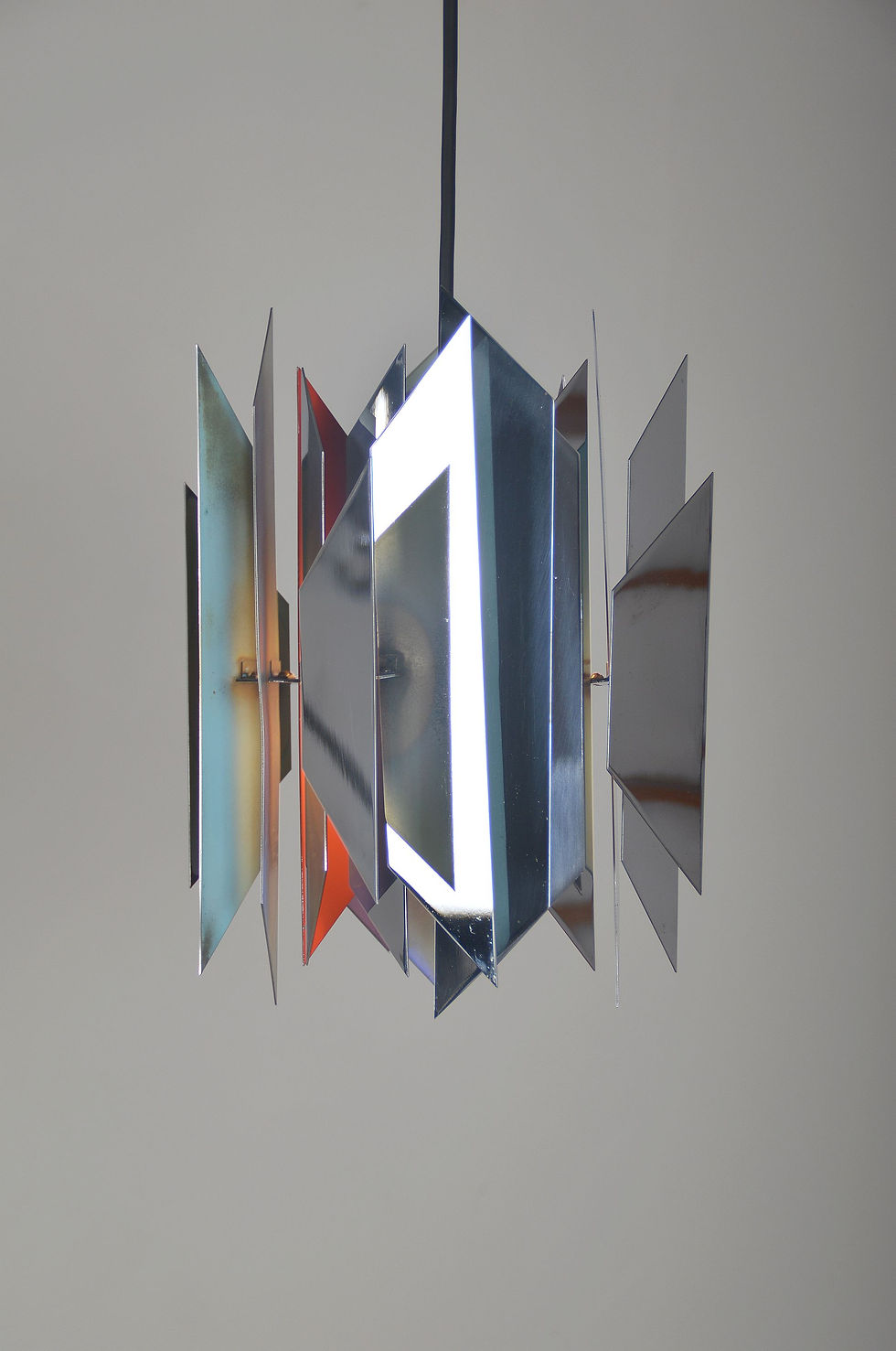 Thumbnail: Deense lamp Tivoli Divan 2 ontworpen door Simon Henningsen voor Lyfa, jaren '60