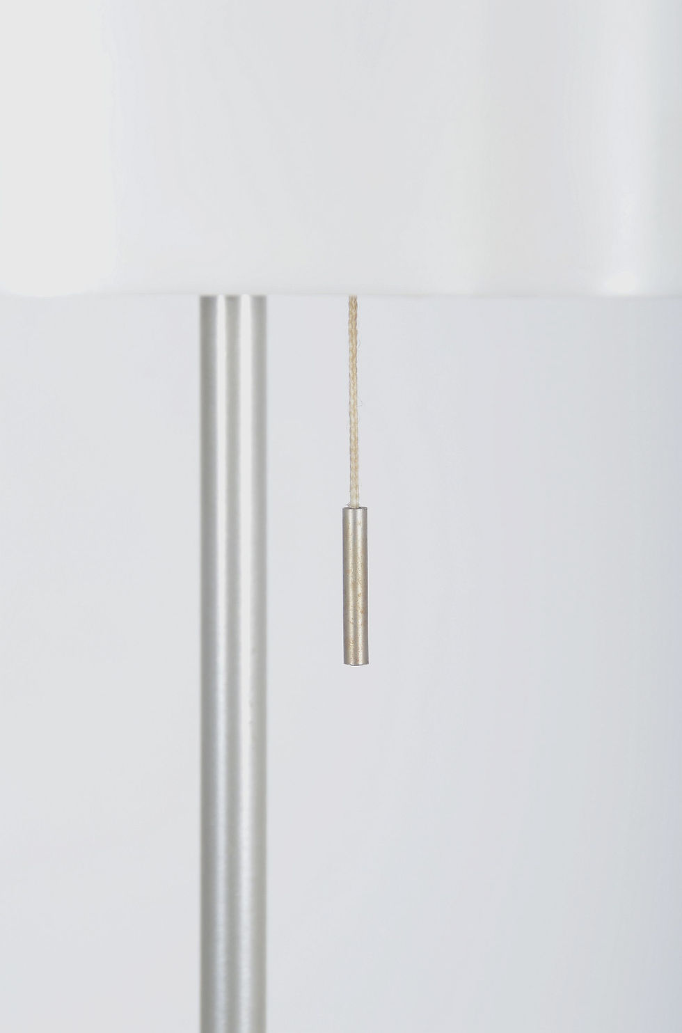 Thumbnail: Vloerlamp Totem ontworpen door Valerio Bottini voor Foscarini, jaren '90