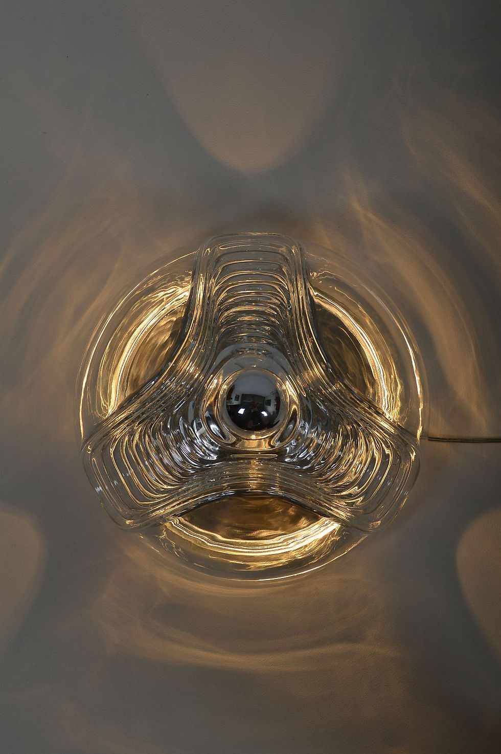 Thumbnail: Peill & Putzler 'Futura' plafondlamp, jaren '70