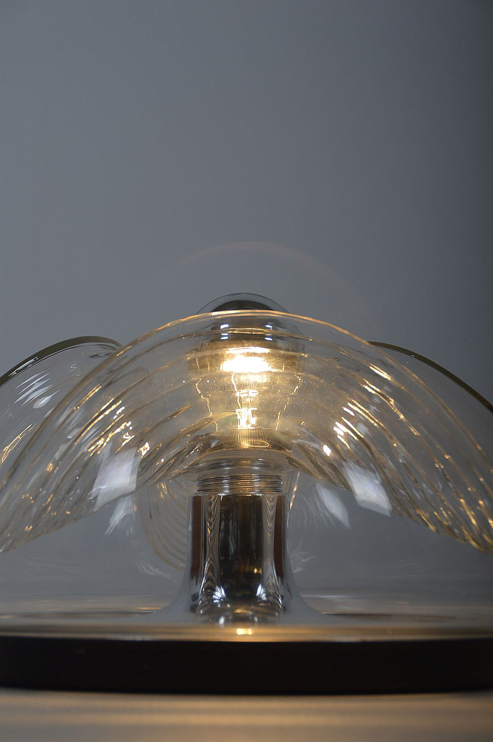 Thumbnail: Peill & Putzler 'Futura' plafondlamp, jaren '70