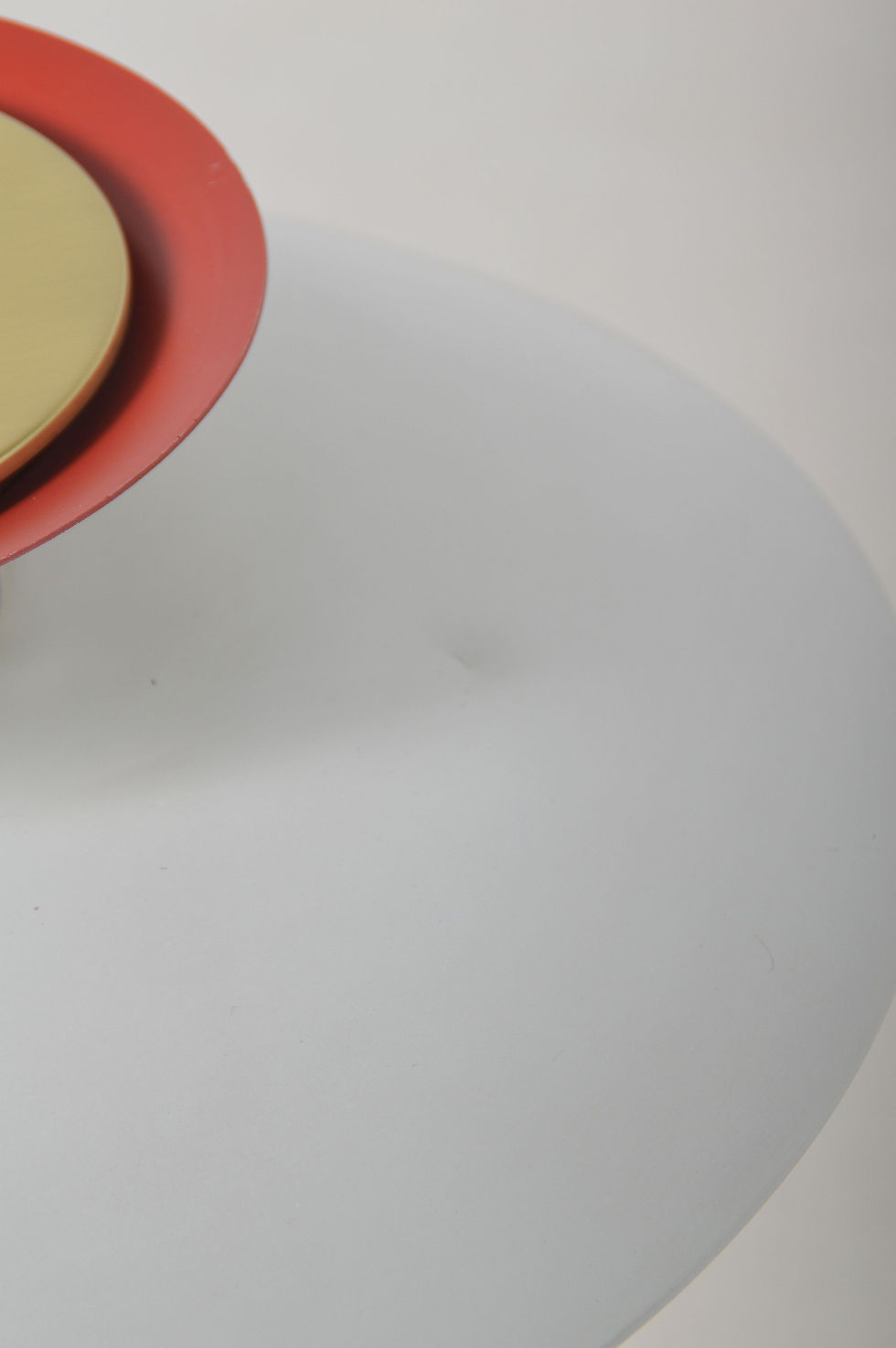 Thumbnail: PH 5 tafellamp ontworpen door Poul Henningsen voor Louis Poulsen, jaren '60