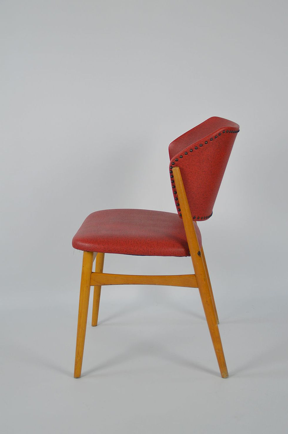Thumbnail: Set van 4 stoelen uit de voormalige DDR, jaren '60