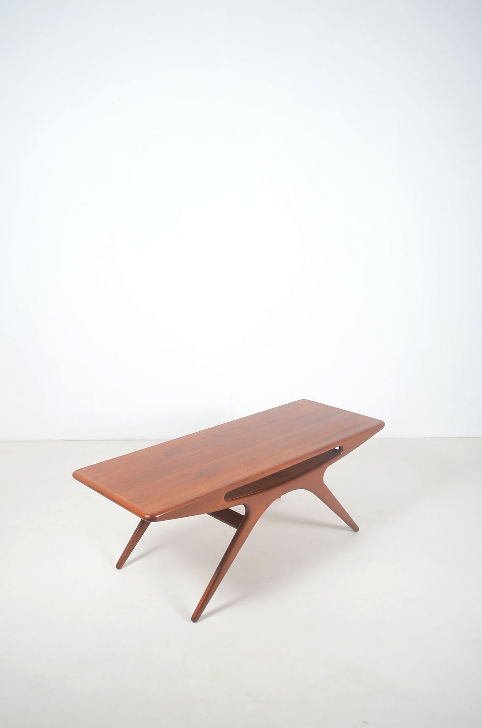 Deense 'Smile' salontafel door Johannes Andersen voor CFC Silkeborg, 1957