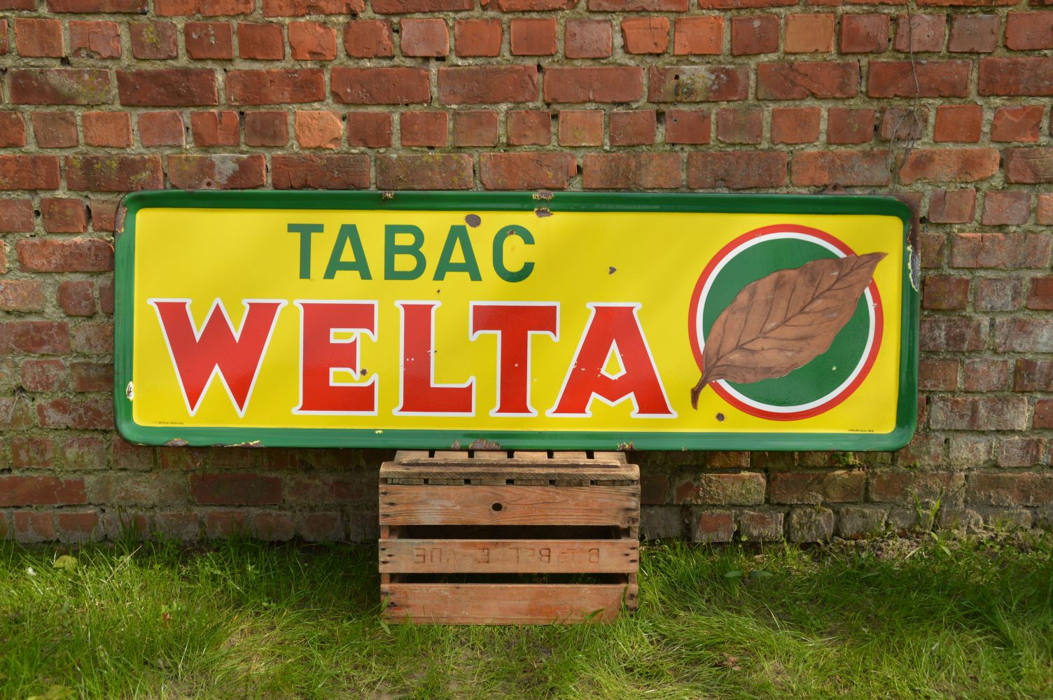 Enamel advertising sign Tabac Welta, Emaillerie Belge, 1953