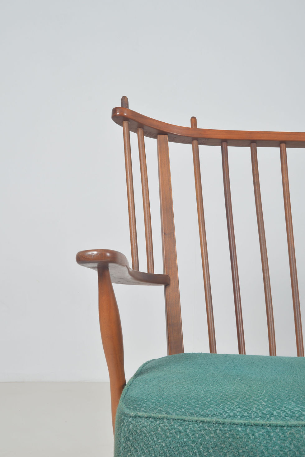 Thumbnail: Mid-Century Scandinavische bank met spijlen, jaren '50
