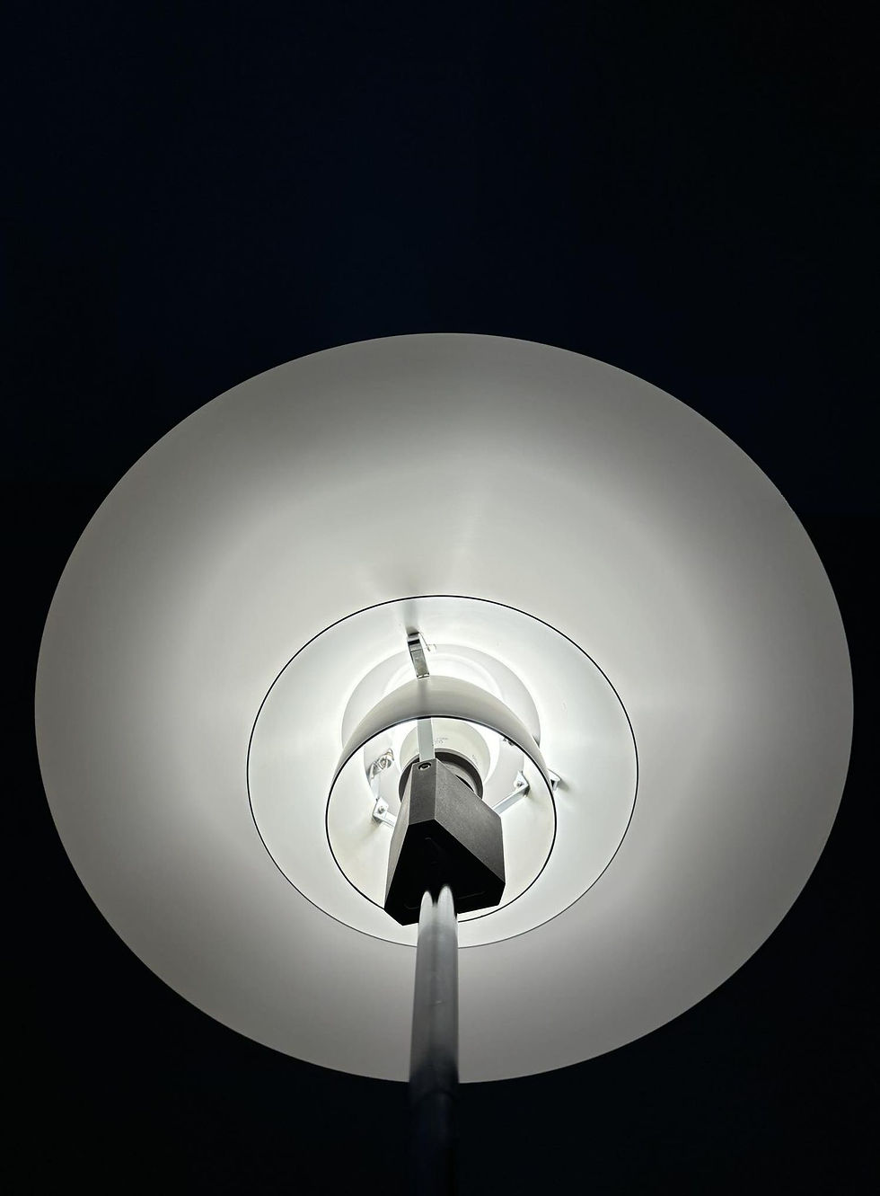Thumbnail: Deense PH 4/3 tafellamp ontworpen door Poul Henningsen voor Louis Poulsen, 1966
