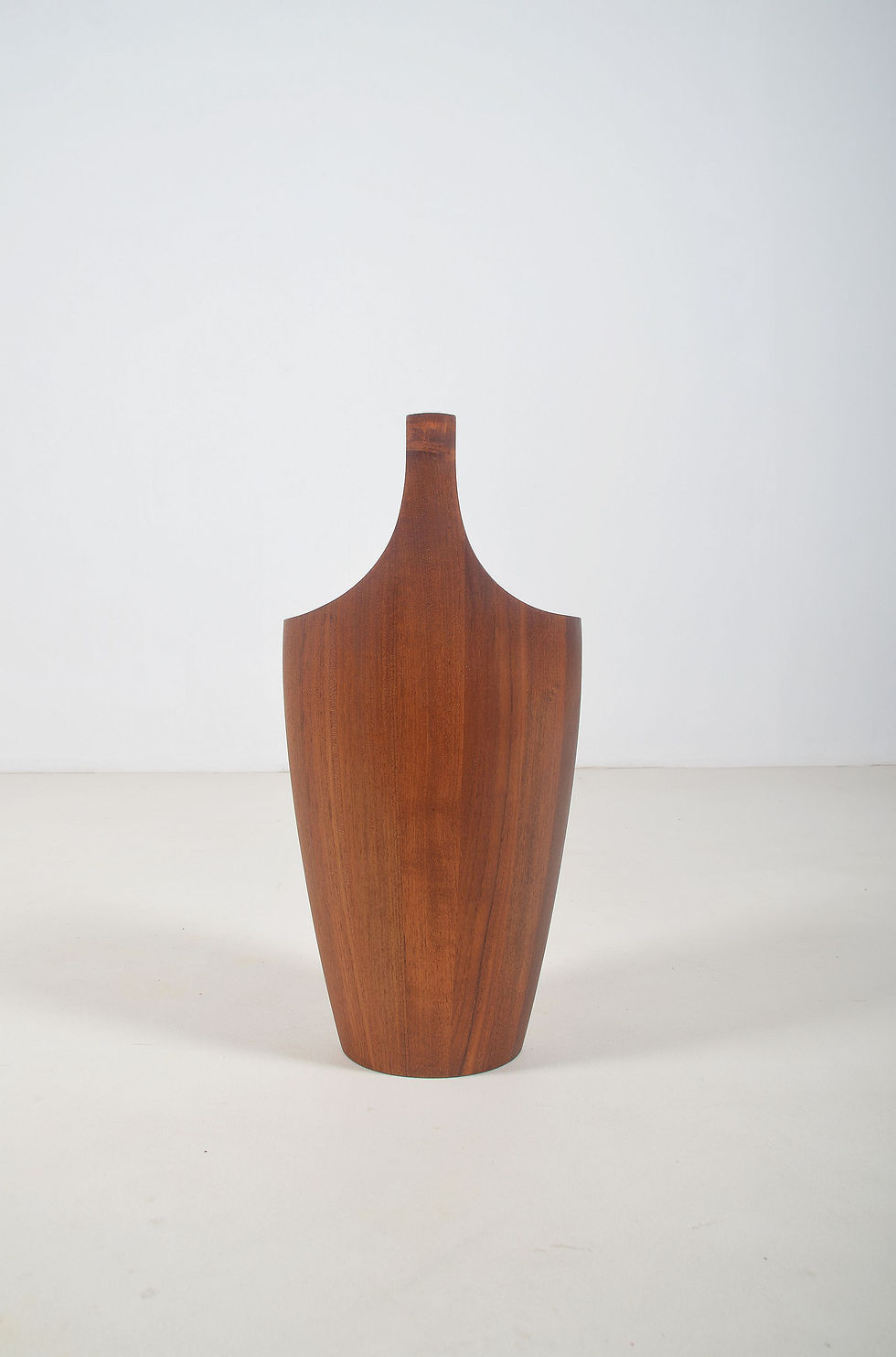Thumbnail: Deense ijsemmer 'Congo' door Jens Quistgaard voor Dansk Design, jaren '50