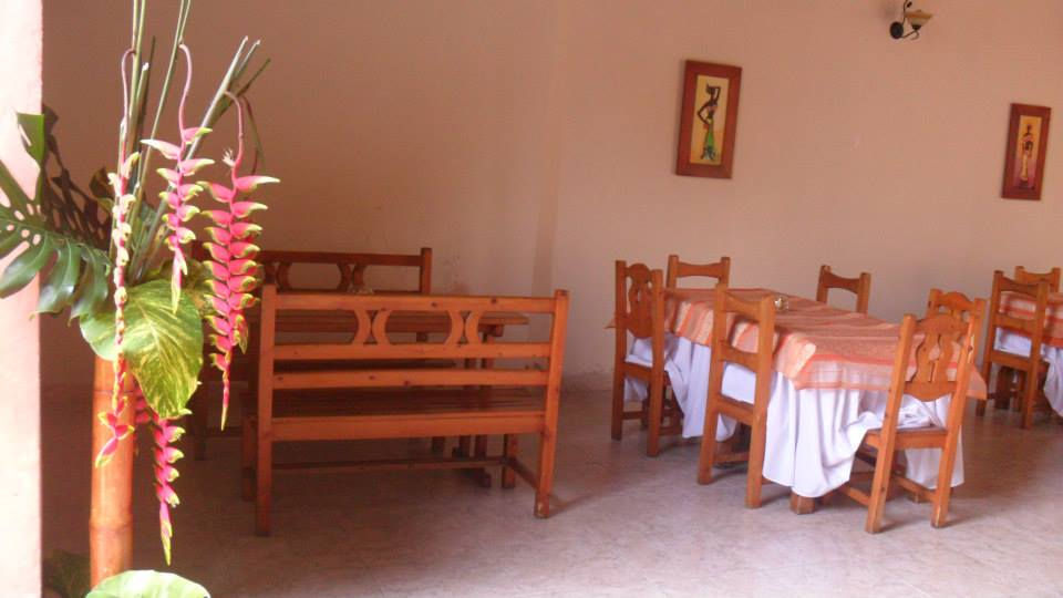 1238372_584010211656798_545327753_n