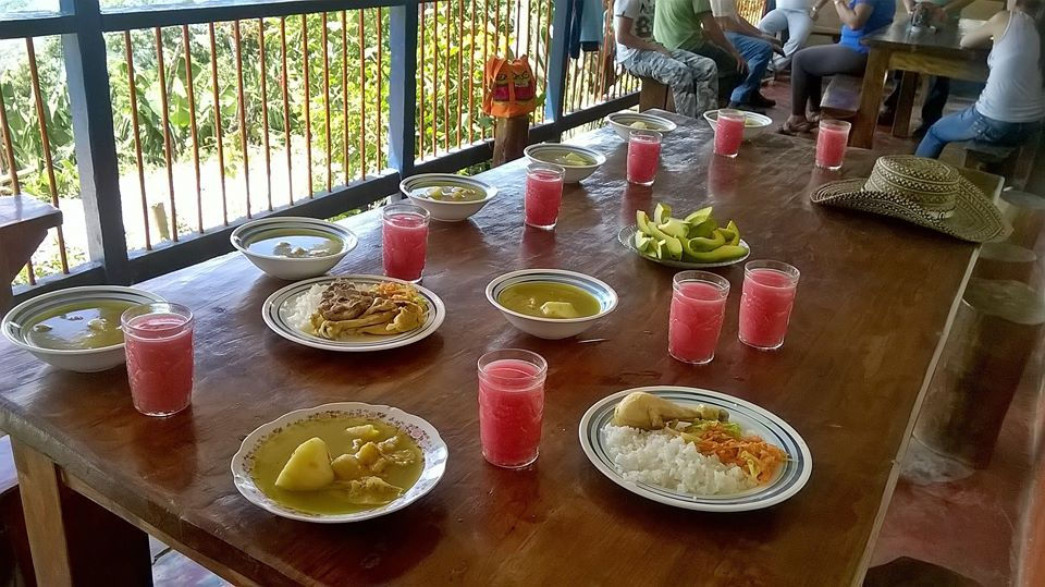 13626399_581131665424368_503367277922785