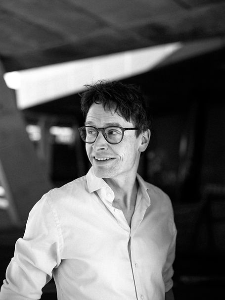 Ton Bos - maart 2025 - 105 - ZW - Mcklin Fotografie.jpg