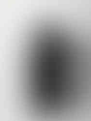 casal em sessão de fotos a preto e branco estúdio