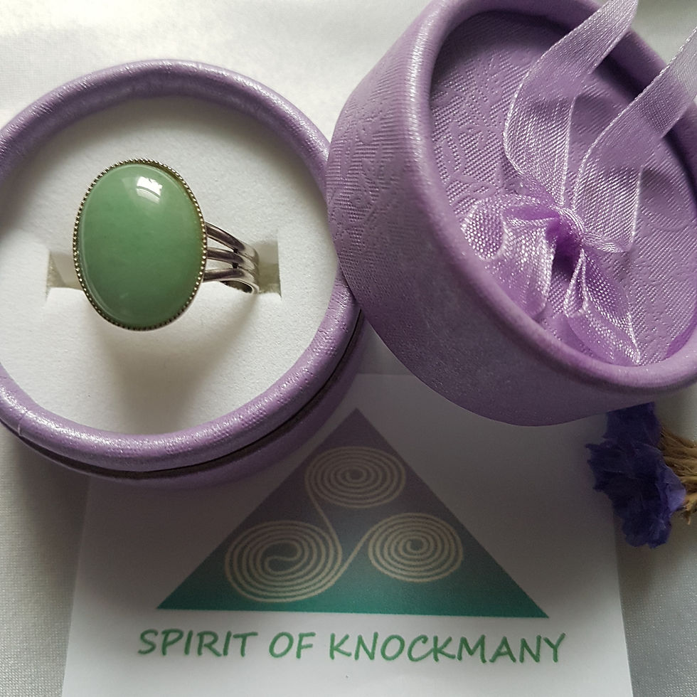 Thumbnail: Lovel Green Aventurine Oval Adjustable ring