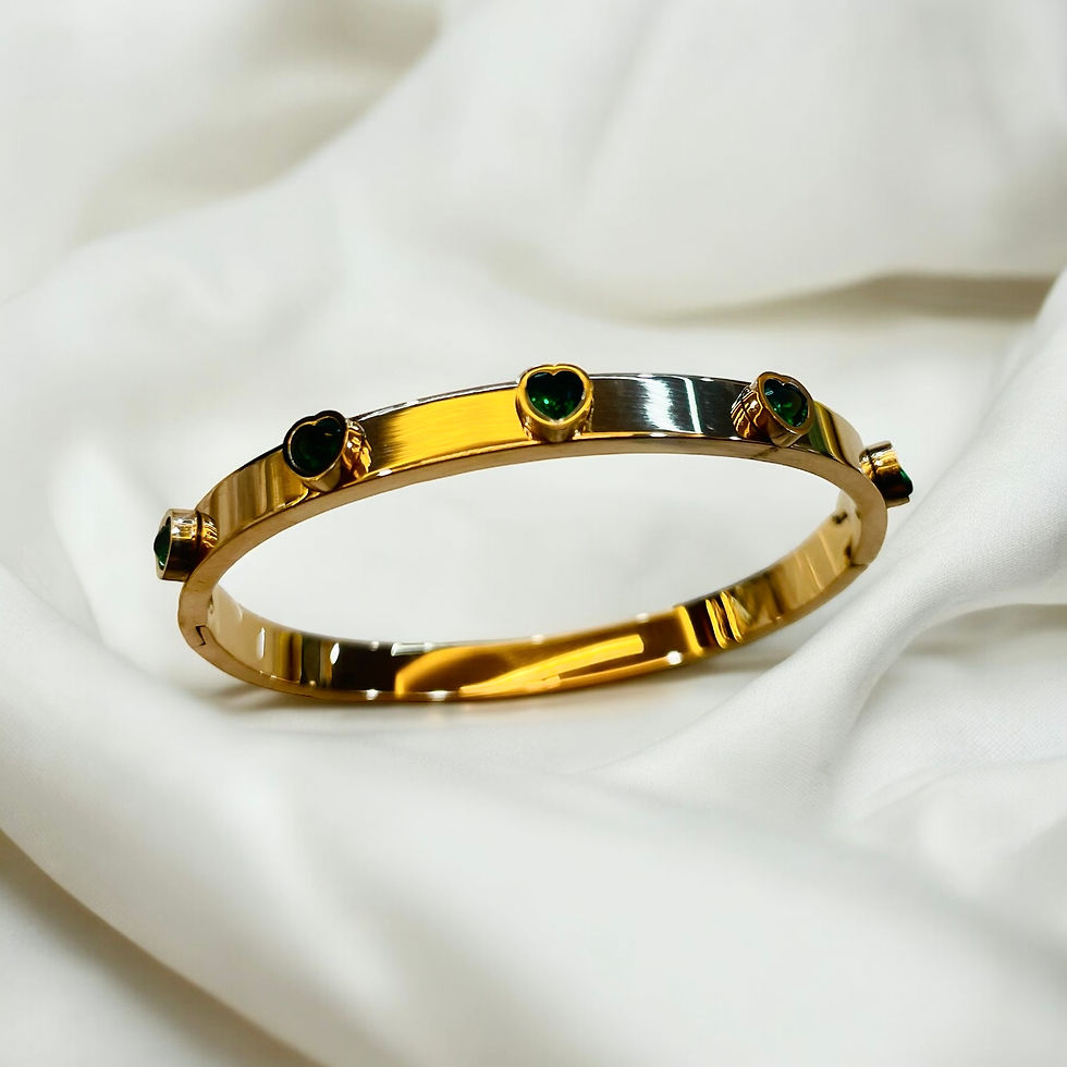 Thumbnail: Love Emerald Heart Rosegold Bracelet